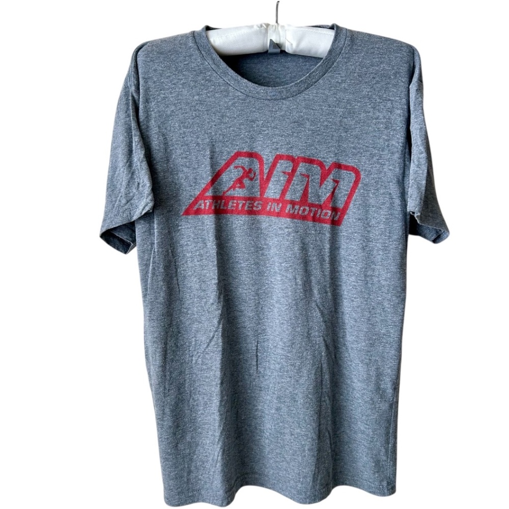 T-shirt Athletes In Motion AIM Gray Red Logo Sports Action Size Medium